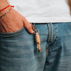 Chaveiro Urban Bege na internet