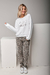 BUZO GUESS WHITE en internet