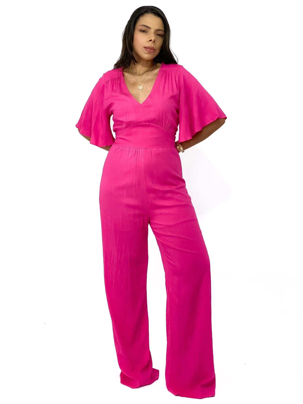 MACACÃO ROSA COM MANGAS