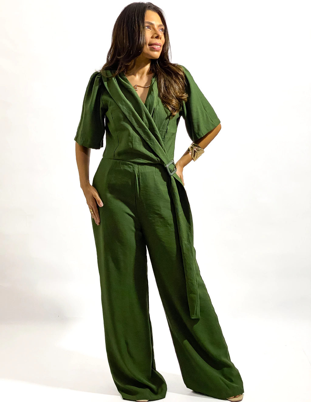 Macacão drapeado com faixa