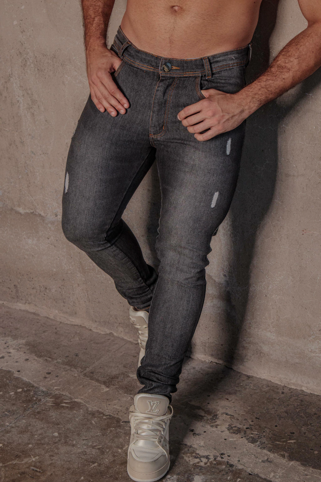 CALÇA JEANS SKINNY DESTROYED LASER