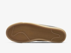 Imagem do Tênis Nike SB Blazer Low GT Navy Gum
