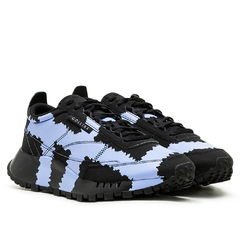 Tênis Reebok CL Legacy x Collina Strada