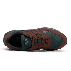 Tênis New Balance 580 Almond na internet