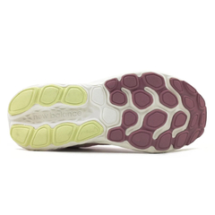 Imagem do Tênis New Balance Fresh Foam 680V8 SoftRose