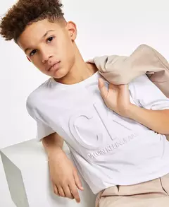 Camiseta Calvin Klein