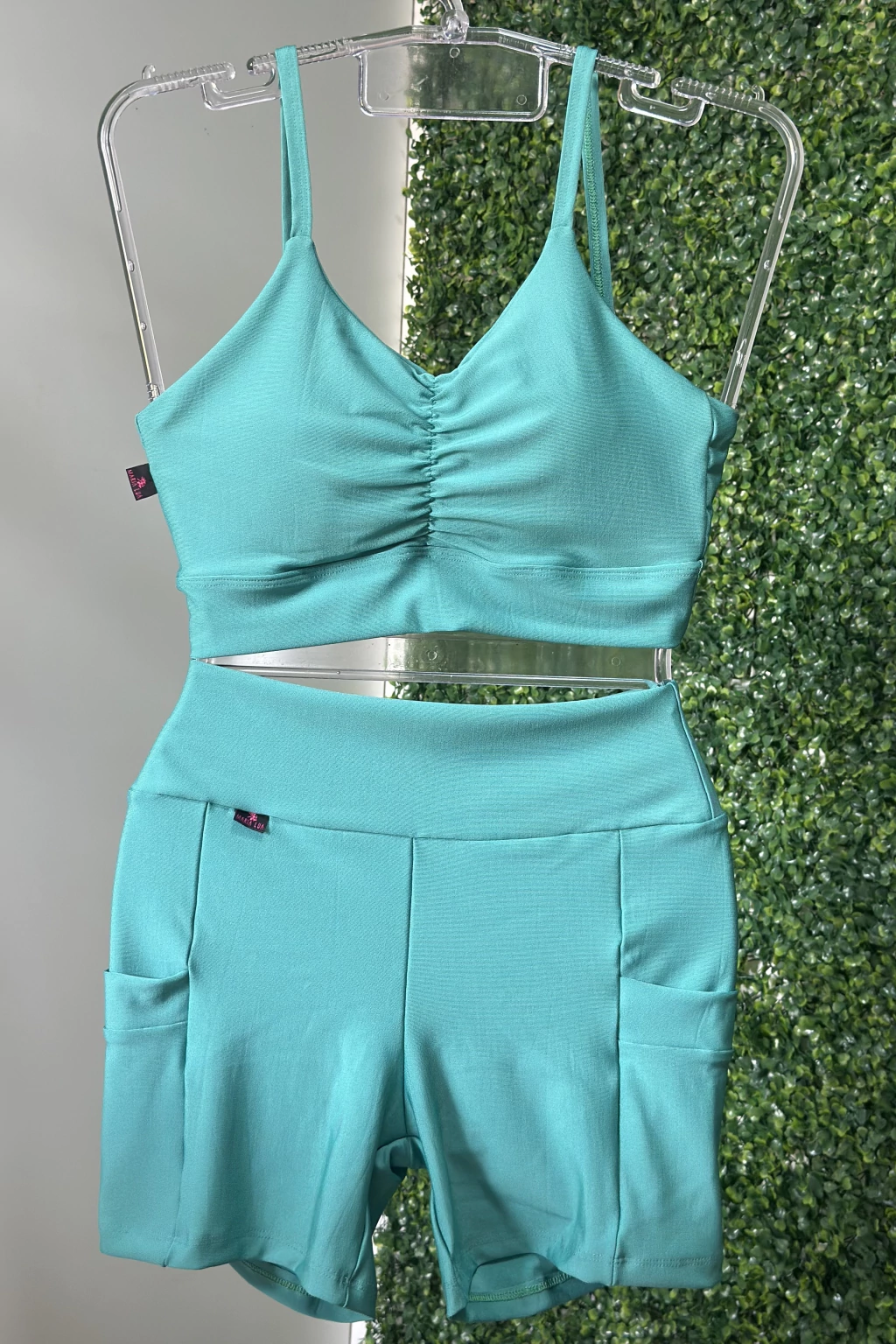 CONJUNTO VERDE ESMERALDA