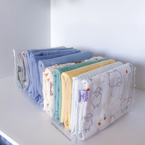 Colmeia Organizadora Para Cueiros - A15 L25 P40 cm - 06 Nichos - comprar online
