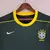 Uniforme de goleiro da Seleção Brasileira usado na Copa do Mundo de 1998, modelo verde escuro com detalhes amarelos e escudo bordado