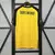 Camisa titular Borussia Dortmund 2025/2026 masculina amarela Puma, modelo oficial com escudo BVB 09 e detalhes gráficos em preto nos ombros e mangas, para torcedores