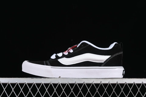 Vans Classics Knu Skool