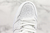 Nike Air Jordan 1 Mid Pure White en internet