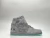 Jordan 1 Retro High OG "Kaws Grey" en internet