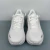 Hoka One One Bondi 9 en internet