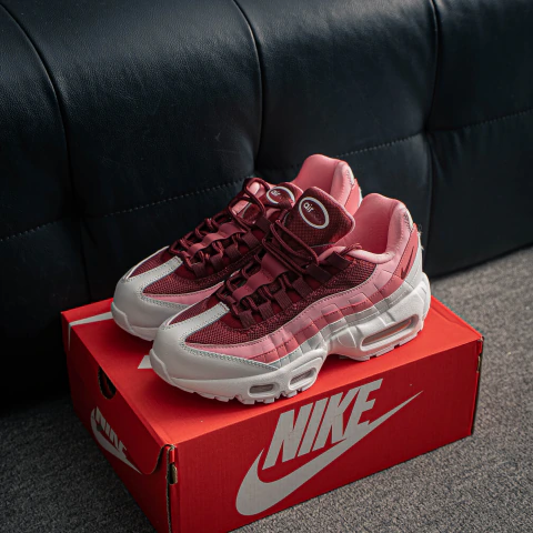 Nike Air Max 95 OG Valentine's Day