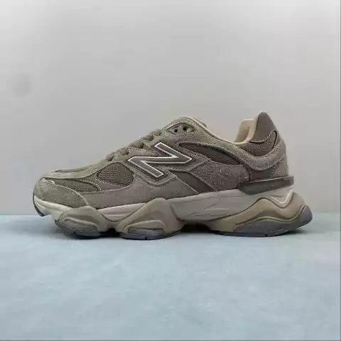 New Balance 9060 Mushroom Timberwolf