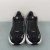 Hoka One One Clifton 10 en internet
