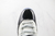 Air Jordan 11 Retro "Concord (2018)" en internet