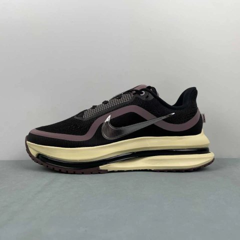 Nike Pegasus Premium