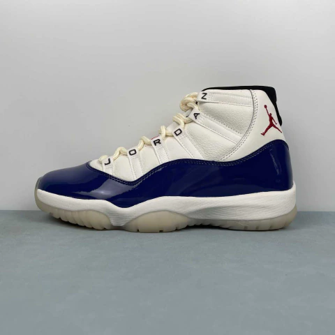 Air Jordan 11 Retro "Rare Air"