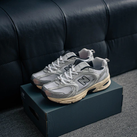 New Balance 530