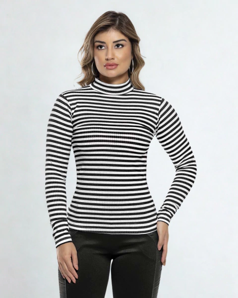 Blusa de Manga Longa com Gola Alta - comprar online
