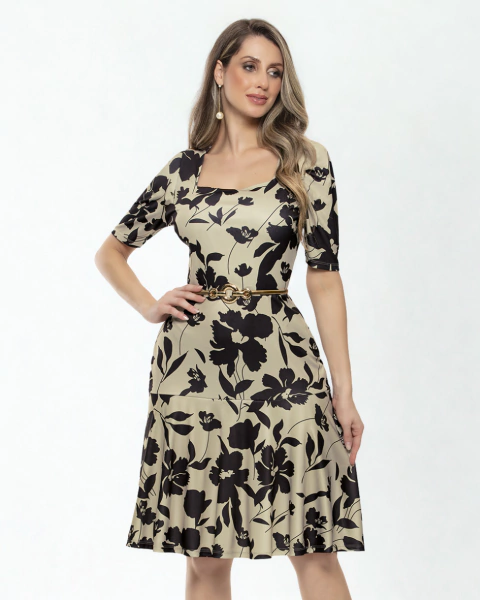 Vestido Clássico com Saia Evasê e Babado - comprar online