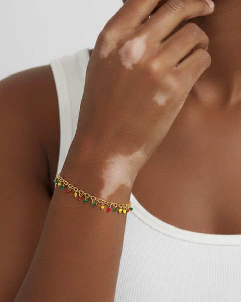 Pulseira colorida com Pedras - comprar online