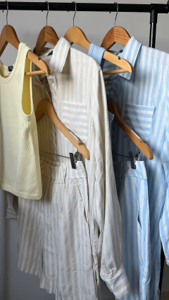 CONJUNTO HELO LISTRAS BEGE - Candy in brand