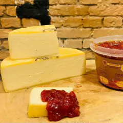 QUEIJO CANASTRA RESERVA DO LAGO 500G - (cópia)