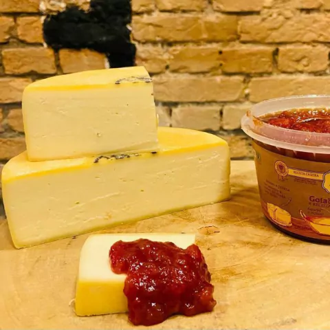 QUEIJO CANASTRA RESERVA DO LAGO 500G - (cópia)