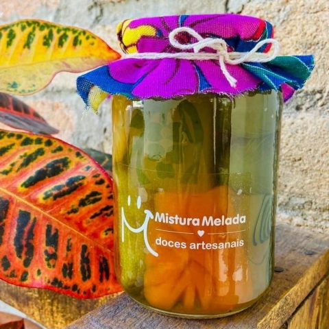 Doce Frutas Mistas em Calda 320g