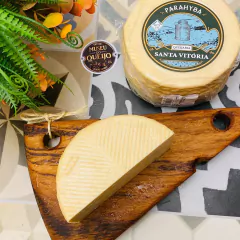 Queijo Meia Cura com Urucum 450 G - (cópia) - comprar online