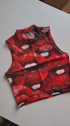 Top Tee ÚLTIMO EN NEGRO - comprar online