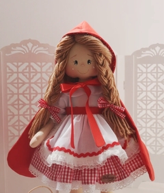 Boneca Chapeuzinho Vermelho - Bonecaria da Dri Confecções Artesanais LTDA
