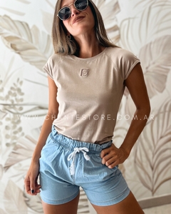 Remera logo tostado - comprar online