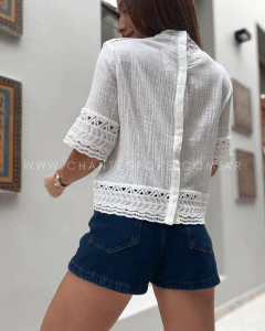 Blusa importada Bexes crop blanca en internet