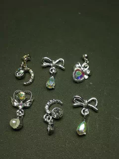 Apliques colgante CITY GIRL x6 (M85) -surtido- - ZIBÁ INSUMOS