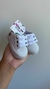 Sapatinho de Bebê Menino - Branco - comprar online