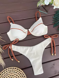 Meia taça + calcinha regulagem fio duplo (off white + bronze)