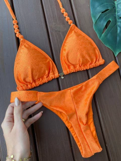 Cortininha bali + fita larga fio duplo (laranja)