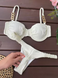 BIQUÍNI MEIA TAÇA DRAPEADO+ CALCINHA FRUFRU FIO DUPLO (off white) na internet