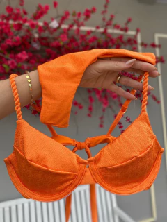 MEIA TAÇA ALÇA TRANÇADA + CALCINHA ASA DELTA (LARANJA) - comprar online