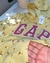 BLUSA DE MOLETOM GAP CANGURU AMARELO FLORAL COM LOGOTIPO BORDADO KIDS - Use MiMa’s 