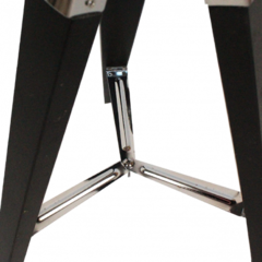 Lámpara de Pie Tripode negro y plata 70mm en internet