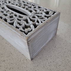 MISURA Caja pañuelos descartables madera blanca calada - comprar online