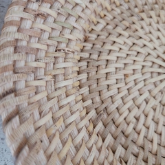 Bandeja Rattan redonda conica maiz mediana 25cm en internet
