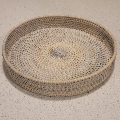 Imagen de Bandeja Rattan redonda blanca baja 25cm