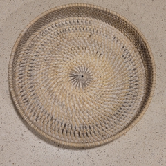 Imagen de Bandeja Rattan redonda blanca baja 30cm