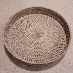 Bandeja Rattan redonda blanca baja 30cm - comprar online